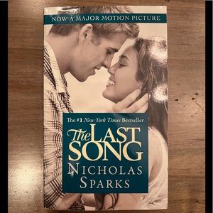 The last song paperback book